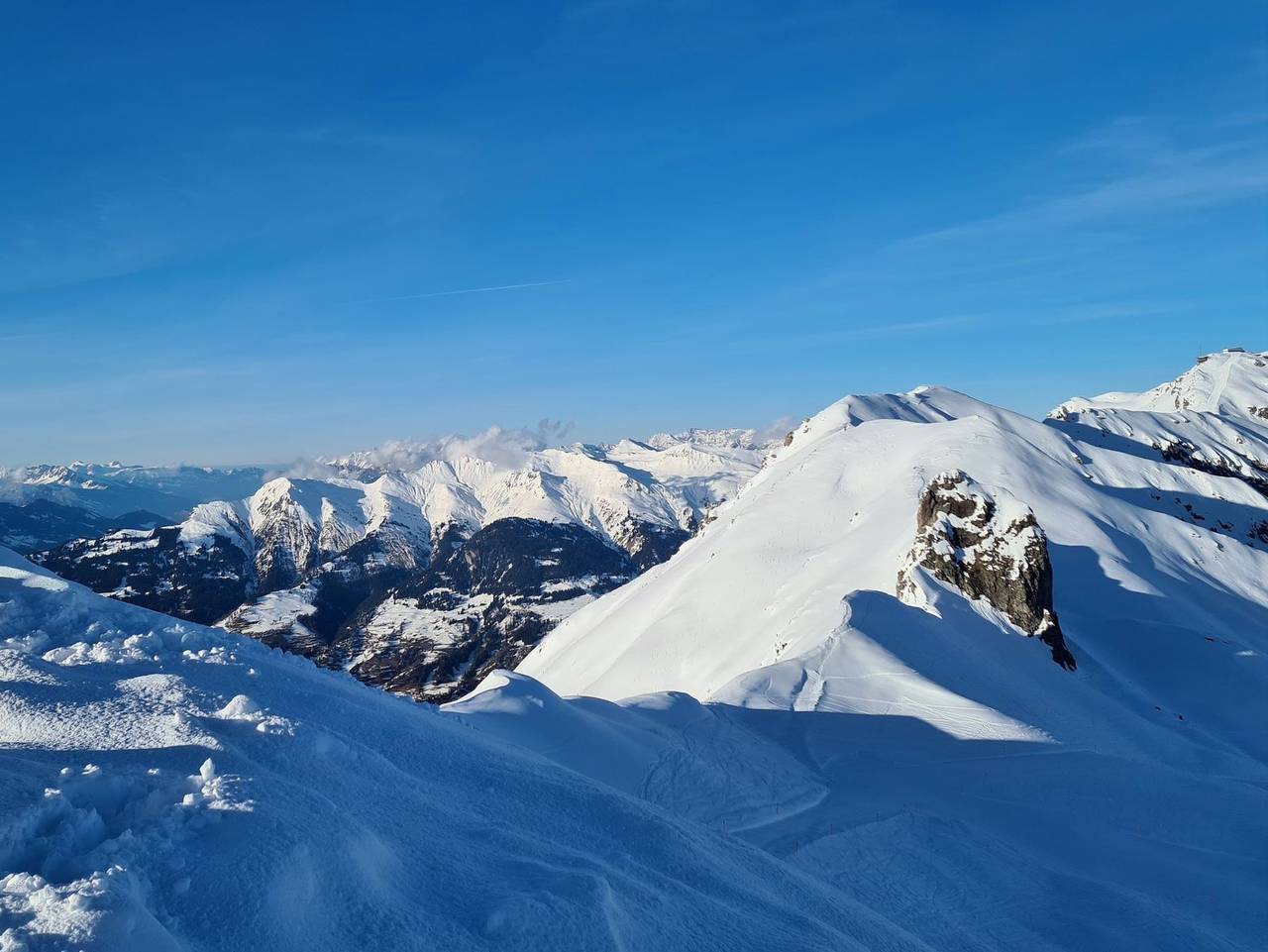 Ganze Ferienwohnung, Fewo D`Rock Arosa 4 - nightlife lodge-adults only - Fewo D`Rock Arosa-4 - nightlife lodge - adults only in Arosa, Plessur Alpen