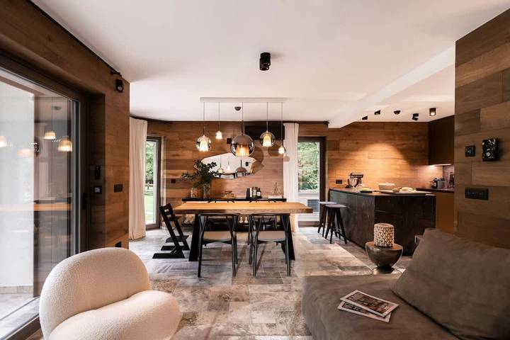 Luxury Chalet with Jacuzzi at Lake Bohinj in Bohinj, Nationaal park Triglav