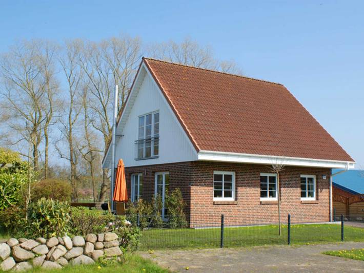 Ferienhaus für 5 Personen, mit Terrasse und Garten in Schönhagen