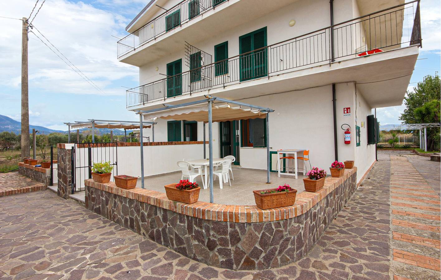 Entire holiday apartment, Beachside Apartment with Parking and WiFi in Casal Velino, Cilento Coast
