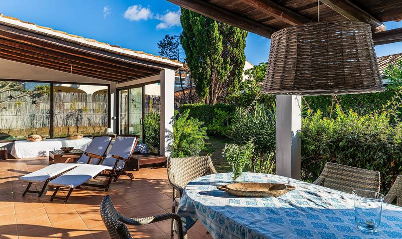 Villa für 6 Personen, mit Garten