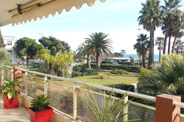 Location de vacances pour 6 personnes à Saint-Laurent-du-Var