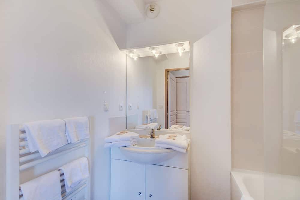 Apartamento entero, Jolie Maison | Votre Havre de Paix à Colombiers in Colombiers, Côte d'Améthyste