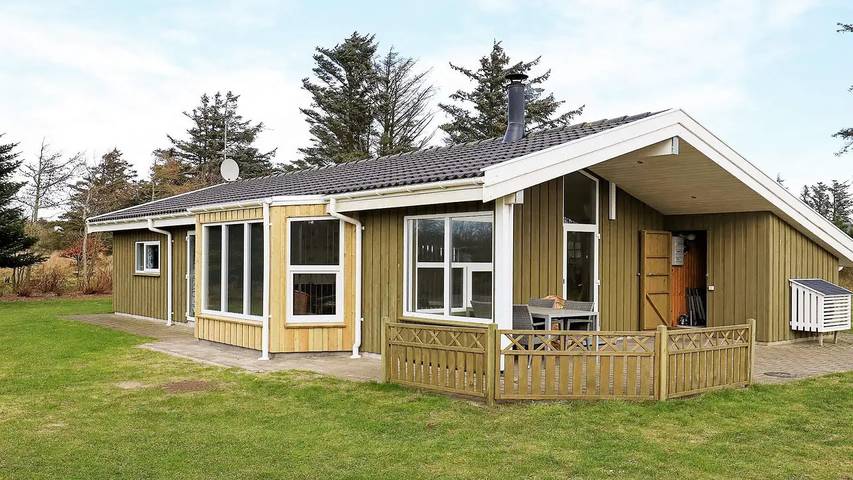 Ferienhaus für 8 Personen, mit Terrasse und Sauna in lønstrup