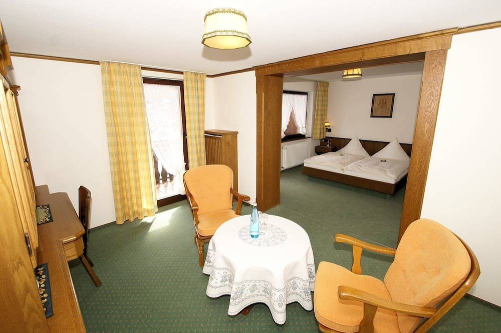 Apartamento inteiro, Quarto duplo cat. 2 com cama de casal e Tv a cabo in Hausern, Floresta Negra do Sul