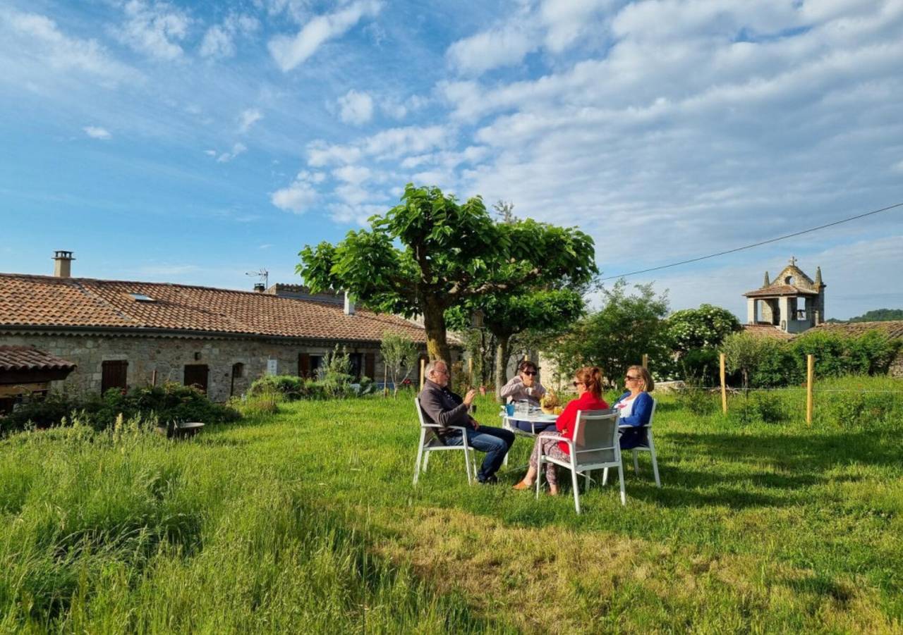 Gîte « Le Nid » avec jardin commun et Wi-Fi in Chazeaux, Parc naturel régional des Monts d'Ardèche