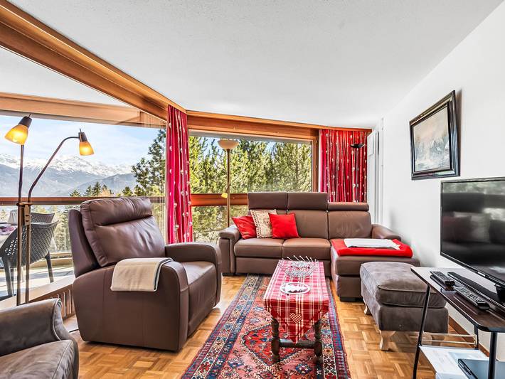Location de vacances pour 6 personnes, avec Balcon et Vue à Crans-Montana