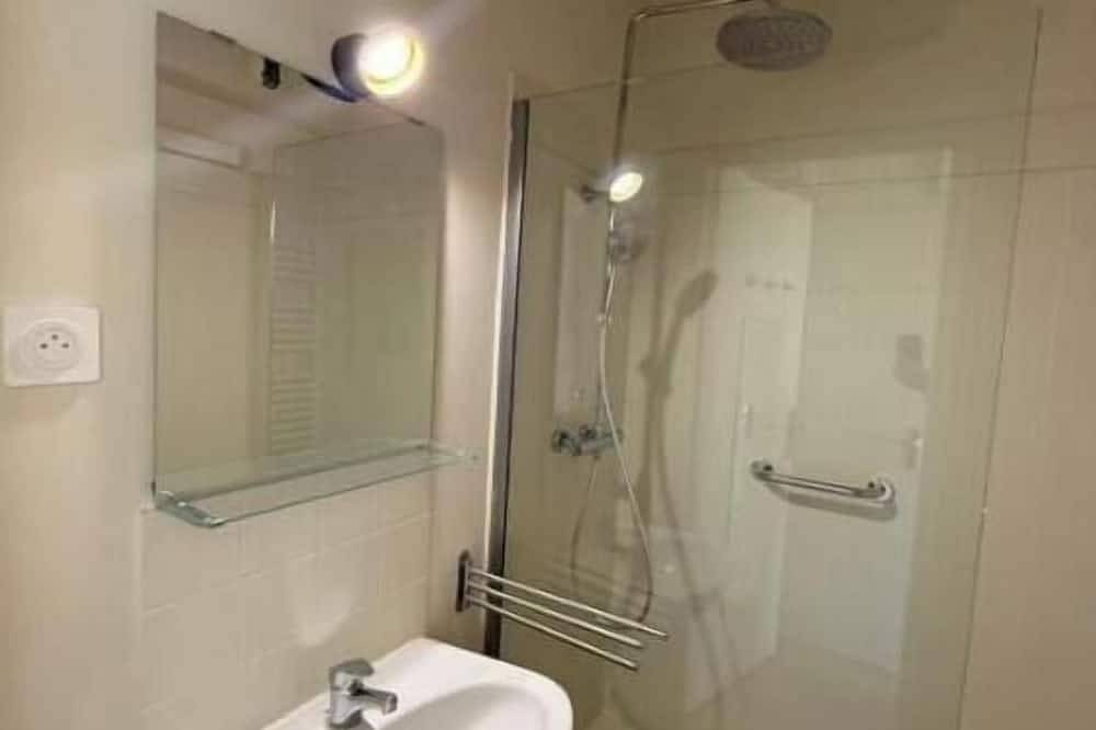 Appartement entier, La Résidence du Moulin 304 – Studio Confortable et Calme à Jonzac in Jonzac, Région de Jonzac