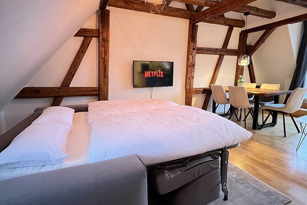 Ganze Wohnung, Ludwigshome: Im Zentrum mit Balkon | Smarttv in Ludwigsburg, Landkreis Ludwigsburg