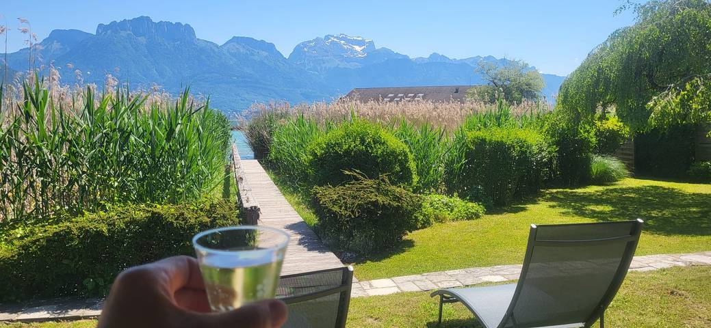 Maison de vacances pour 6 personnes, avec jardin ainsi que terrasse et vue sur le lac en Haute-Savoie - 2