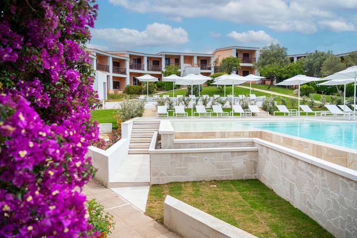 Ferienpark für 2 Personen, mit Balkon/Terrasse und Pool auf Sardinien - 4