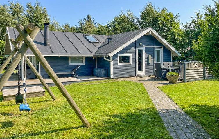 Ferienhaus für 7 Personen, mit Garten und Whirlpool sowie Terrasse und Sauna - 1