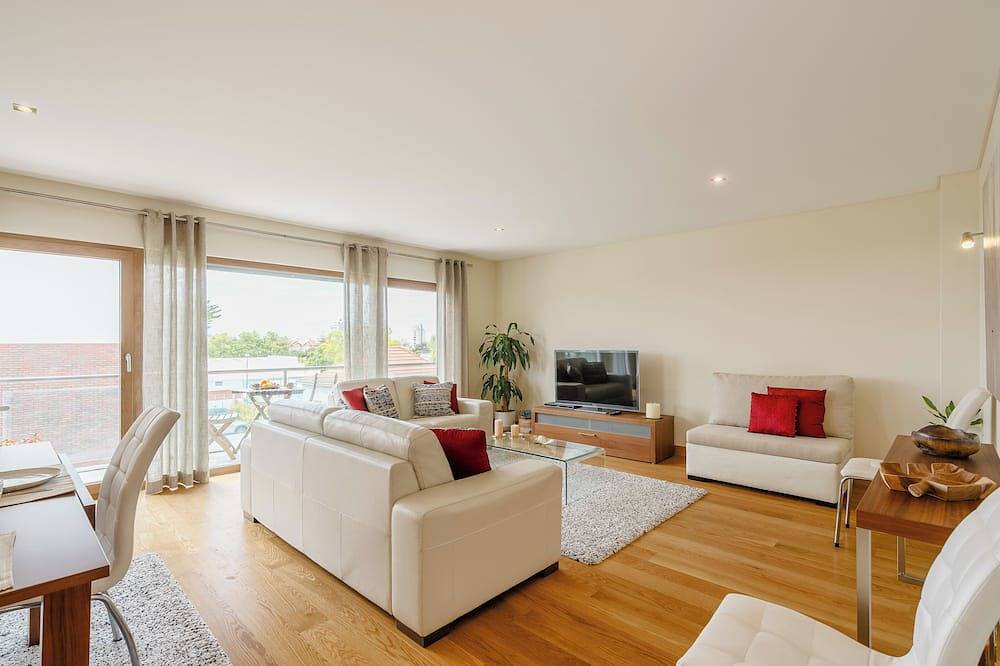 Appartement entier, Excellent Central Luxury, 2 chambres / garage 2Wc, pas besoin de voiture, 8 min à pied de la plage in Cascais e Estoril, Costa de Lisboa