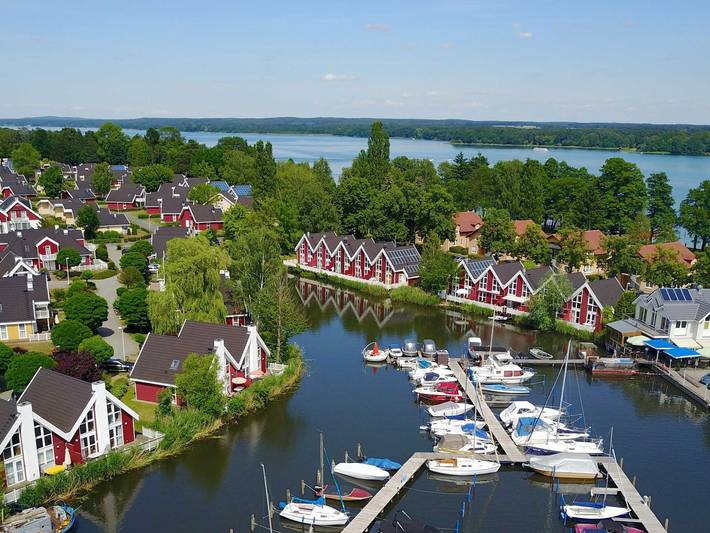 Ferienhaus für 4 Personen, mit Sauna und Whirlpool sowie Garten und Terrasse, mit Haustier in Brandenburg - 2