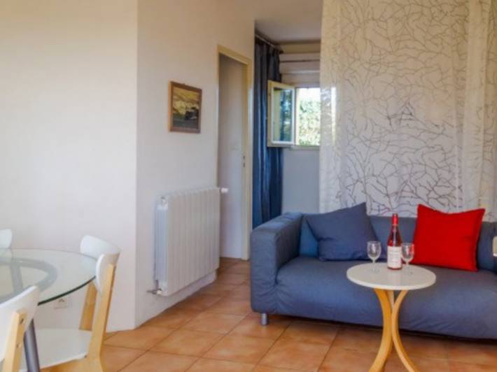 Gîte pour 4 personnes, avec piscine à Mirabel-aux-Baronnies - 2