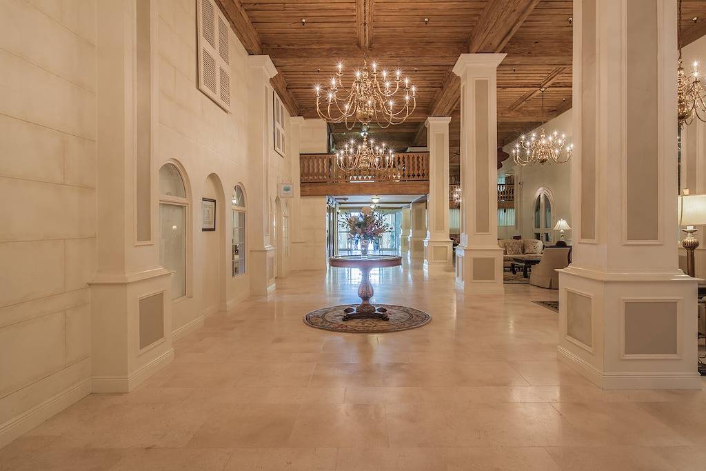 Ganze Wohnung, Palm Beach Hotel Condo Designer Chic Ein Schlafzimmer in Palm Beach, Palm Beach County