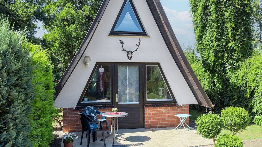 Ferienhaus für 2 Personen, mit Garten und Terrasse in Neubukow
