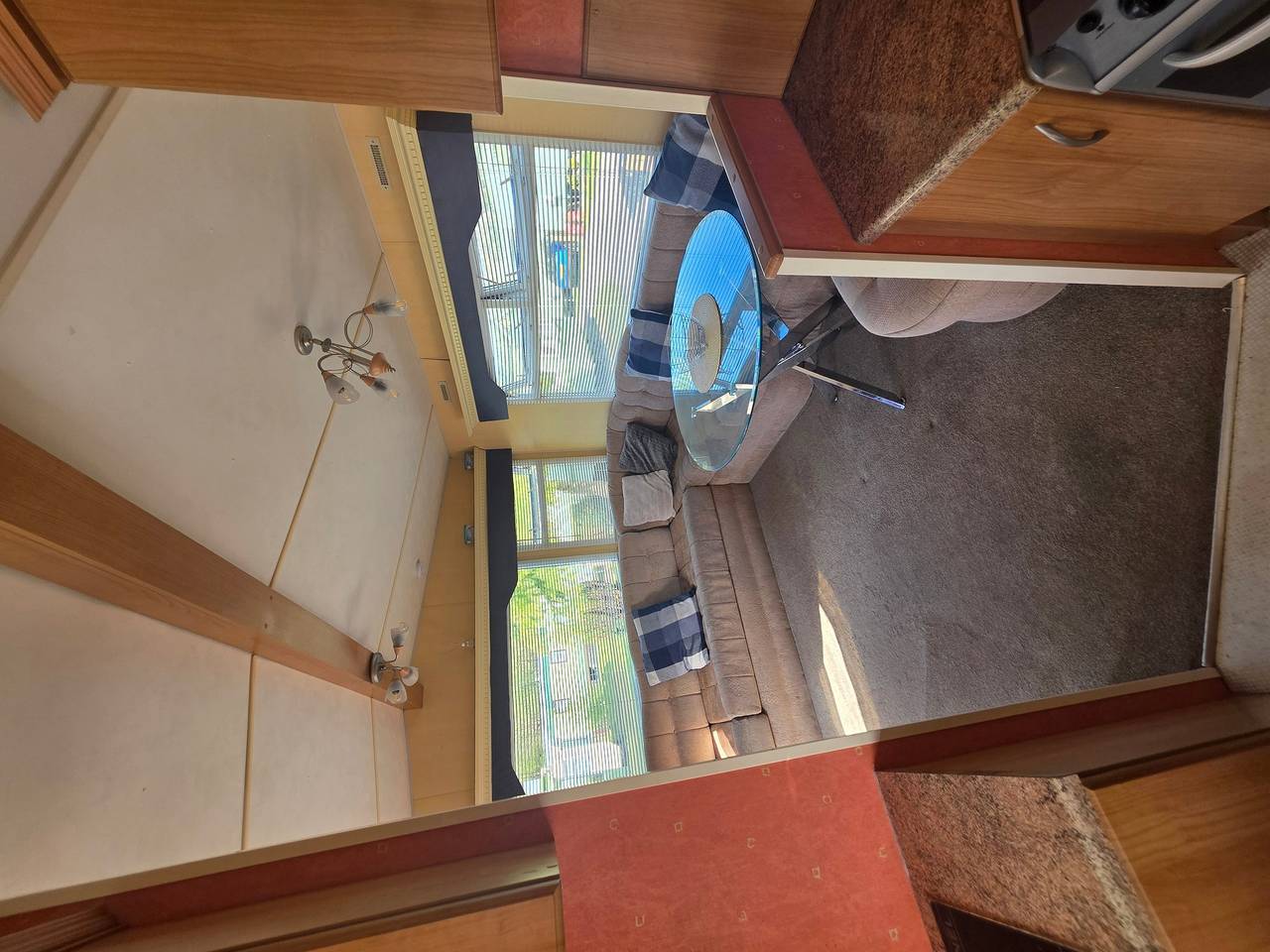 Twin Ayre Cabin Retreat, Welshpool in Powys