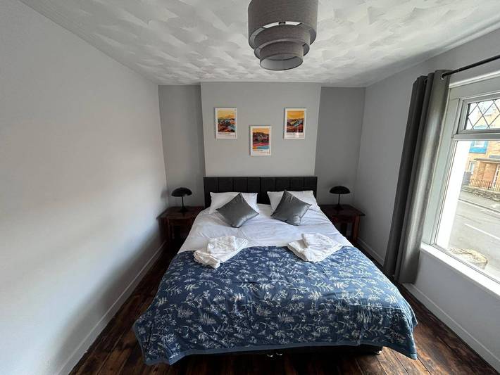 Location de vacances pour 5 personnes, avec terrasse et jardin, adapté aux familles à Swansea - 4