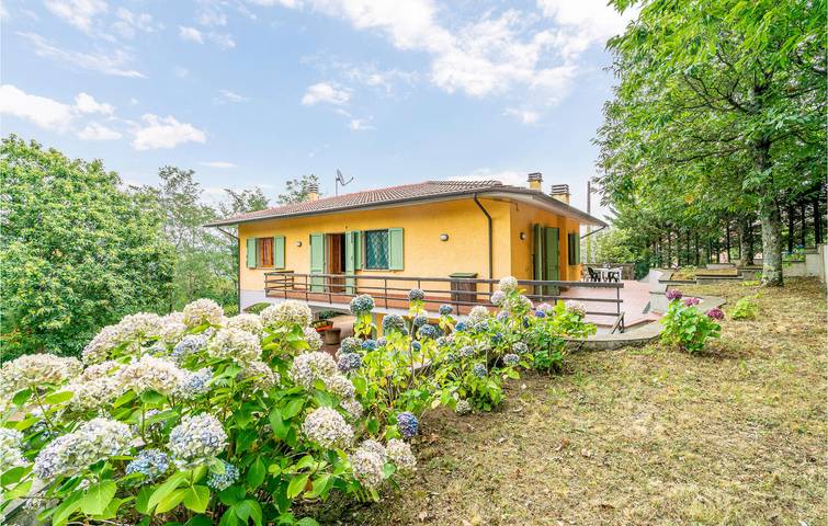 Recintato, WiFi, Parcheggio: 180 mq Marliana Apt in Marliana, Provincia di Pistoia