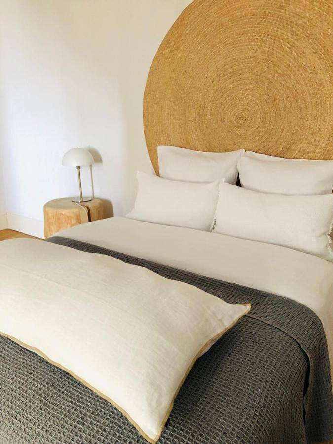 Maison d’hôte pour 2 personnes, avec piscine et vue ainsi que jardin et terrasse