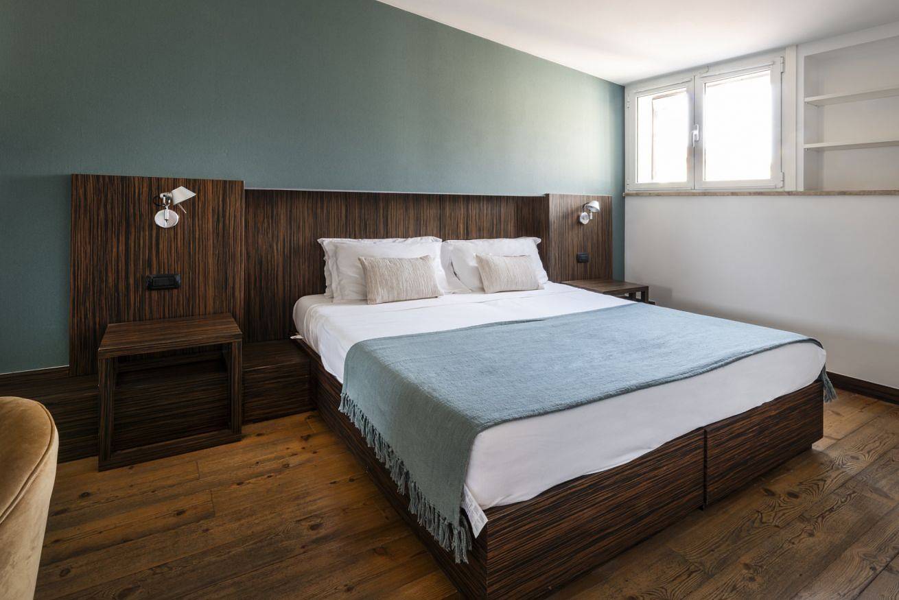 Appartamento intero, Easylife - Camera matrimoniale (con bagno esterno privato)  in Milano, Provincia di Milano