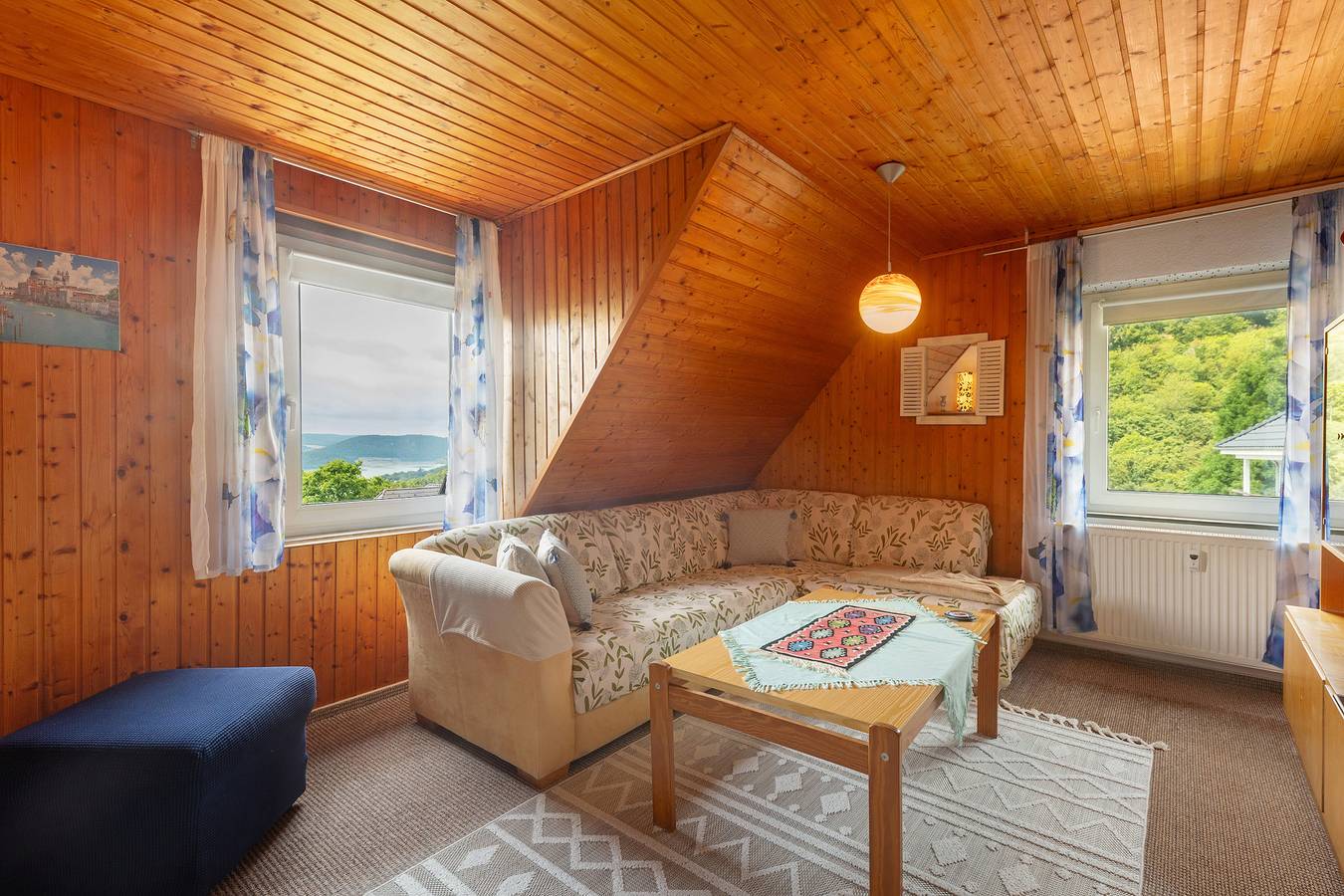 Ganze Wohnung, Ferienwohnung 'Reiher Mit 2 Schlafzimmern' mit Blick auf den See und Wi-Fi in Waldeck, Waldecker Land