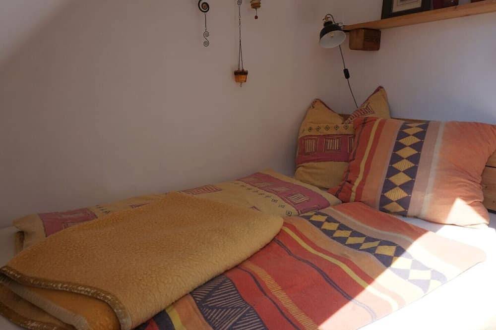 Ganze Wohnung, Ferienwohnung Kirchblick, Pfarrhof Dewitz bei Leipzig<br> in Taucha, Sächsisches Burgen- und Heideland