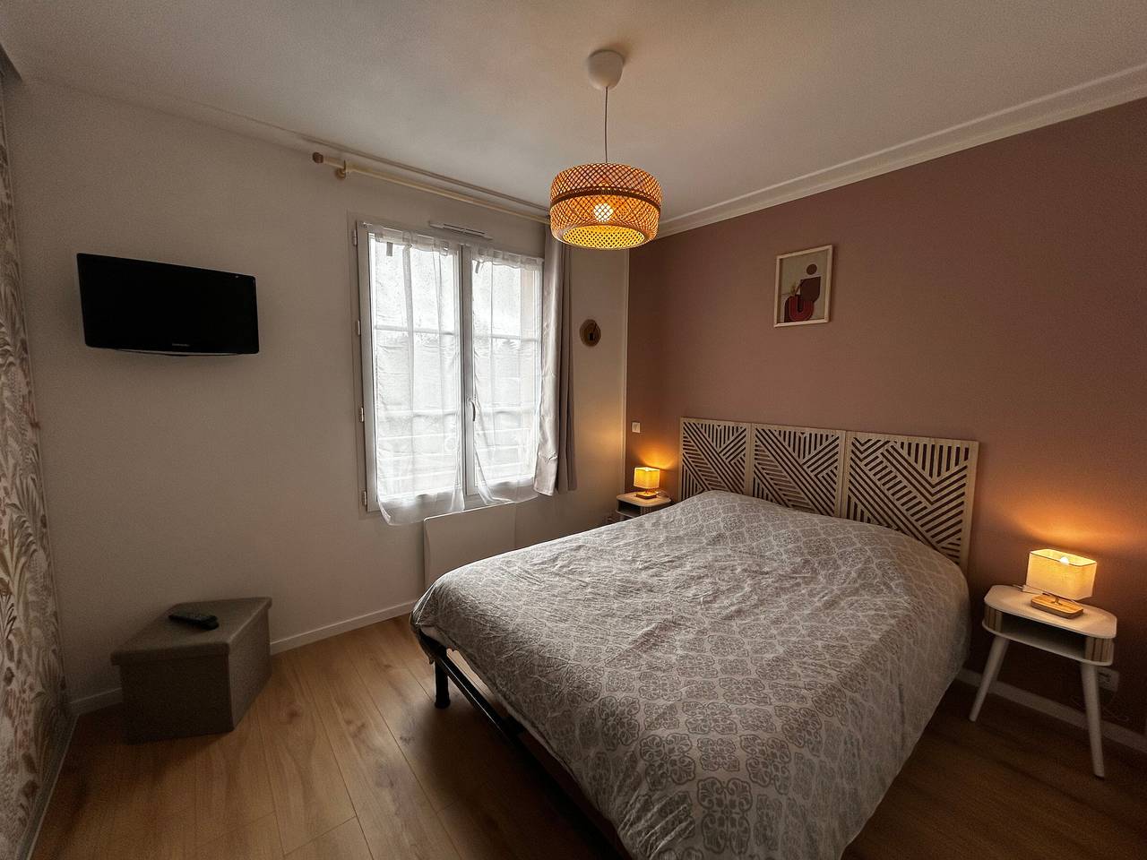 Appartement entier, T2 rénové avec Wifi et parking à 200m des Thermes in La Roche-Posay, Vienne (France)