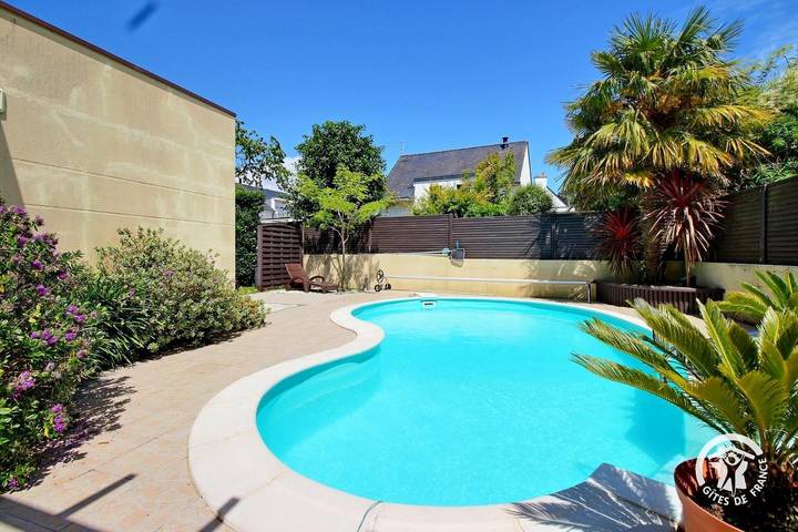 Gîte pour 4 personnes, avec terrasse et piscine à Guidel - 3