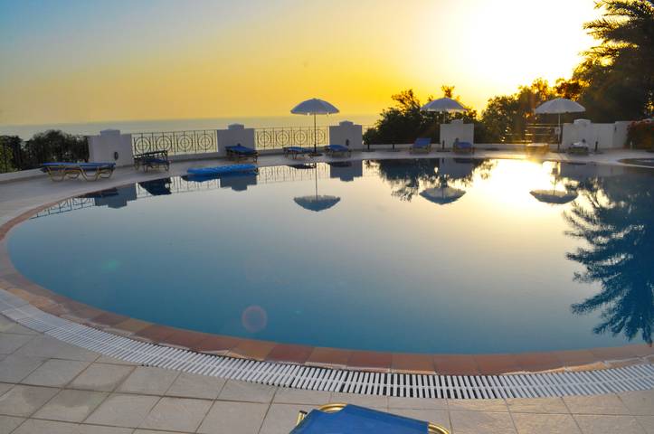 Apartment for 4 people, with garden and view as well as ocean view, with pets in Agios Gordios
