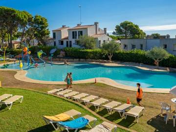 Gîte pour 4 personnes, avec bassin pour enfant à Pals