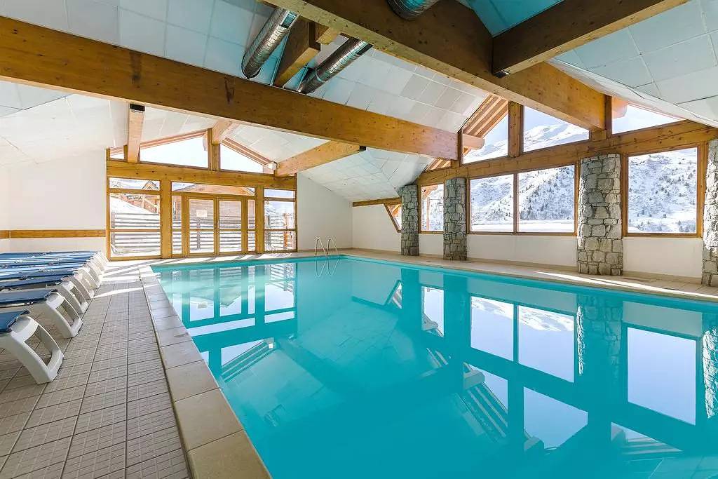 Entire apartment, 3 Room Apartment 6 People in Valmeinier, Saint-Jean-de-Maurienne region
