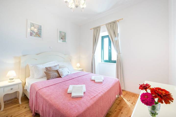 Villa pour 6 personnes, avec jacuzzi et jardin à Mlini - 4