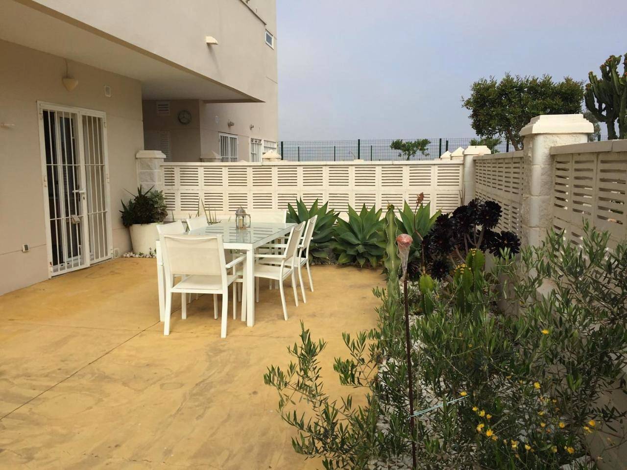 Apartamento entero, Apartment - Ground Floor in Retamar, Almería