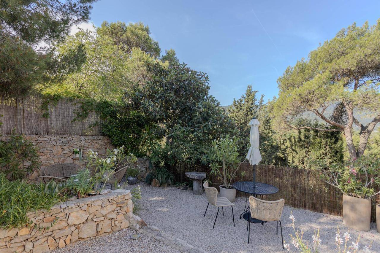 Appartement entier, Studio lumineux avec jardin privé et parking in La Turbie, Côte méditerranéenne (France)