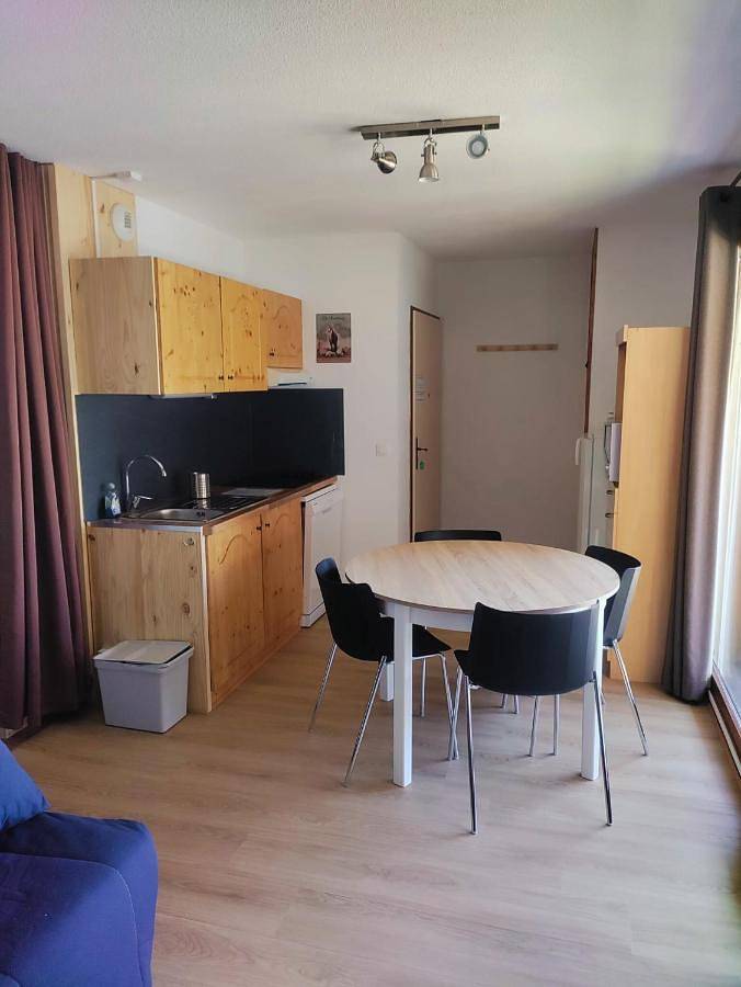 Apartamento de vacaciones para 4 personas, con sauna y vistas además de balcón y piscina - 1