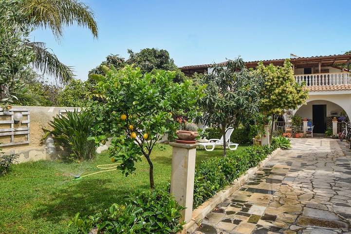 Casa vacanza per 5 persone, con giardino, con animali domestici in Arenella