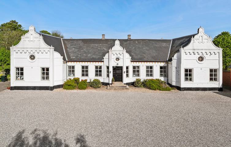 Ferienhaus für 10 Personen, mit Terrasse und Garten in Lunderskov