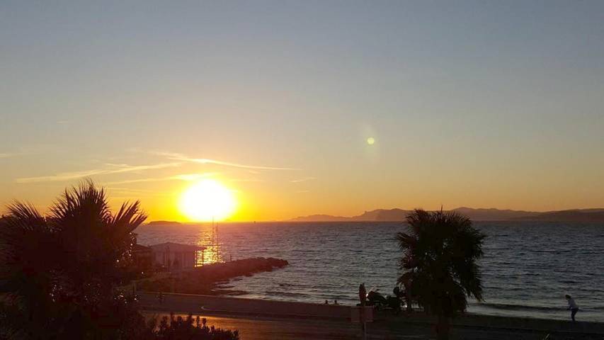 Gîte pour 4 personnes, avec vue dans Le Brusc - 2