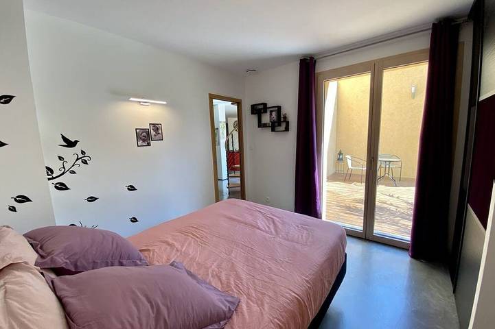 Location de vacances pour 8 personnes, avec jardin et terrasse dans Montlegun - 4