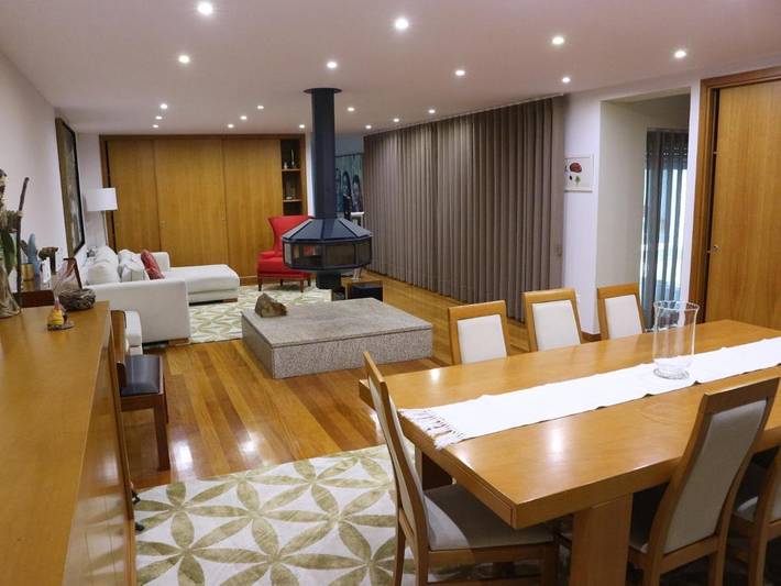 Location de vacances pour 6 personnes, avec jardin et jacuzzi ainsi que sauna et piscine à Santa Maria da Feira - 2