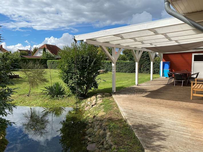 Ferienwohnung für 5 Personen, mit Balkon und Terrasse sowie Garten in Lüssow