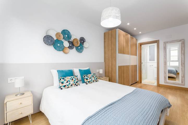 Ferienwohnung für 6 Personen, mit Balkon und Pool in San Sebastian - 2