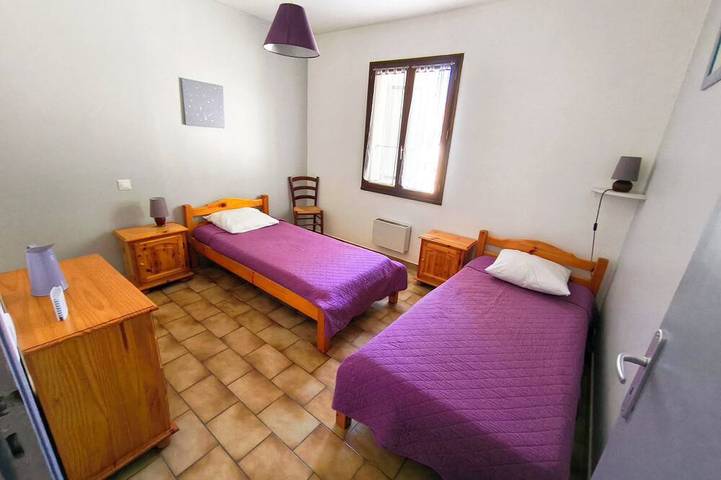 Location de vacances pour 4 personnes, avec jardin ainsi que terrasse et piscine à Balazuc - 3