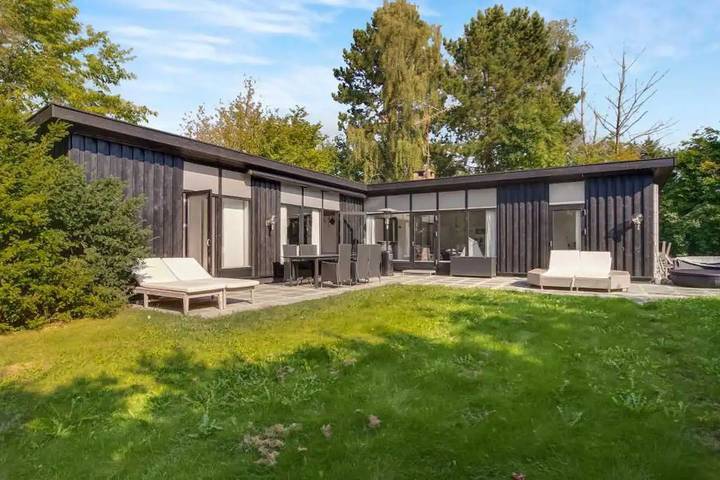 Ferienhaus für 8 Personen, mit Terrasse und Garten - 1