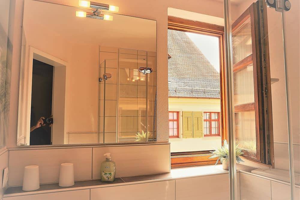 Double room Liechtenstein - Into the fishing net in Meersburg, Region Bodensee-Oberschwaben