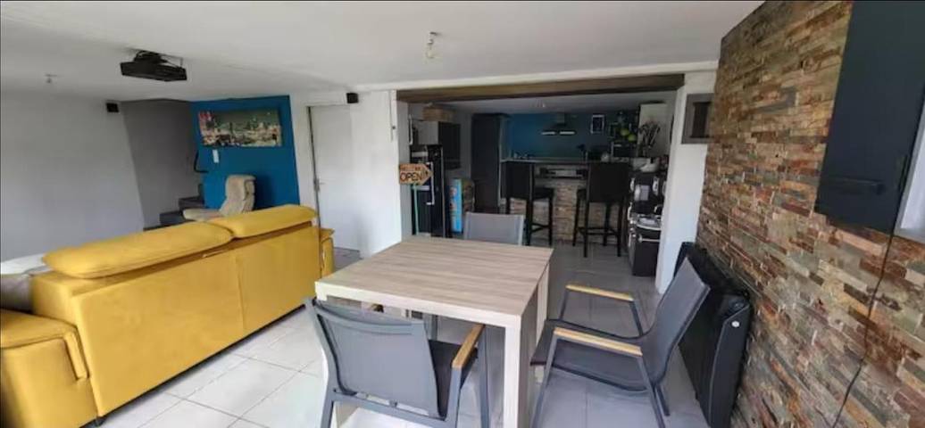 Location de vacances pour 4 personnes, avec jacuzzi ainsi que jardin et terrasse à Sargé-lès-le-Mans - 4