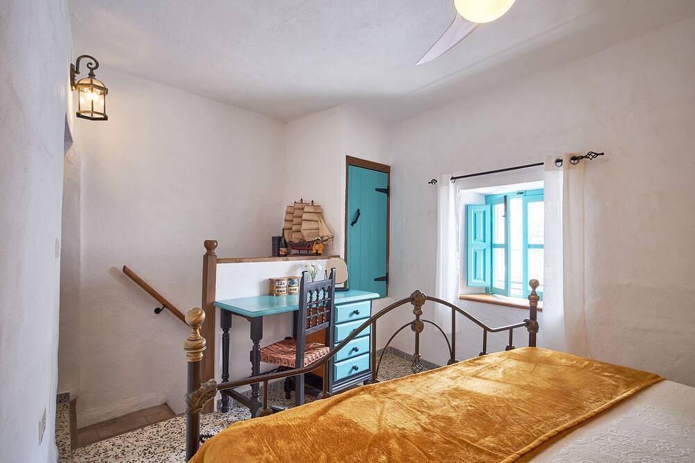 Traditional house in the heart of the village in Canillas de Aceituno, Málaga Provinz
