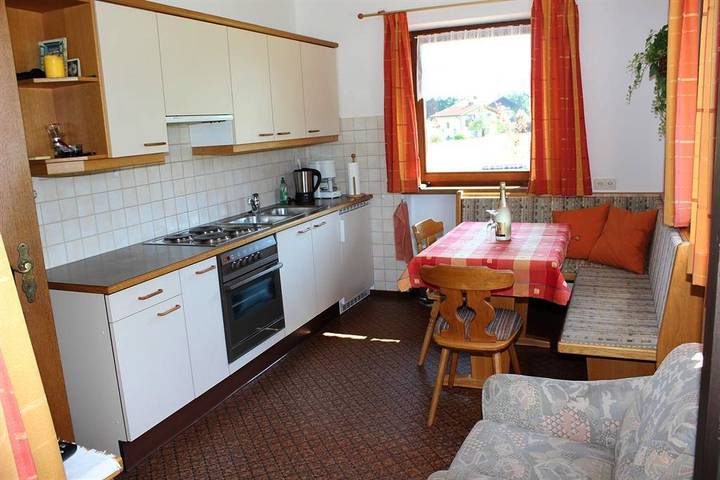 Bauernhof für 6 Personen, mit Garten und Terrasse in Kössen - 4